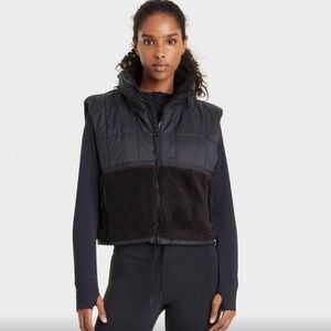 JoyLab Black Puffer Vest XL
